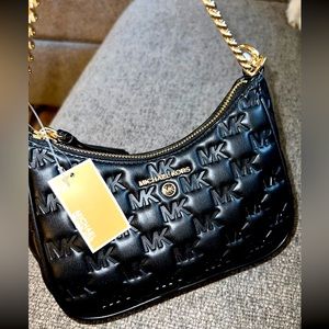 NEW Michael Kors jet set charm pouchette